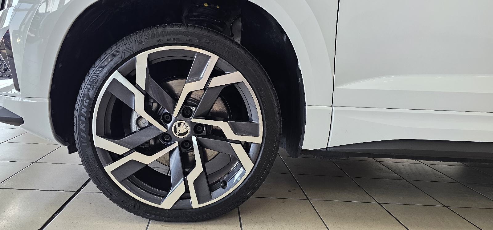 Škoda Karoq 2,0 TDI DSG SPORTLINE,LEASING DO 8g.BEZ UČEŠĆA, fotografija 9