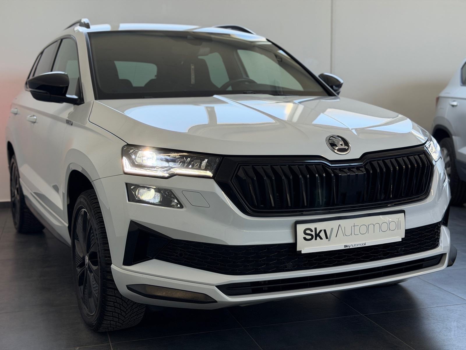 Škoda Karoq 2,0 TDI DSG, SPORTLINE, MATRIX, JAMSTVO 24MJ, LEASING, fotografija 4