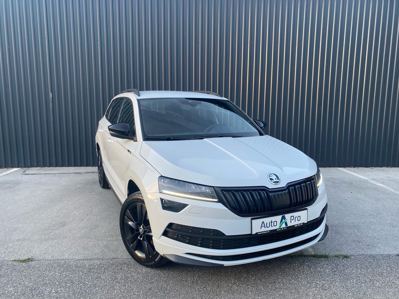 Škoda Karoq 2.0 TDI DSG SPORTLINE*Virtual*Acc*Navi*Led*LEASING/JAMSTVO, fotografija 3