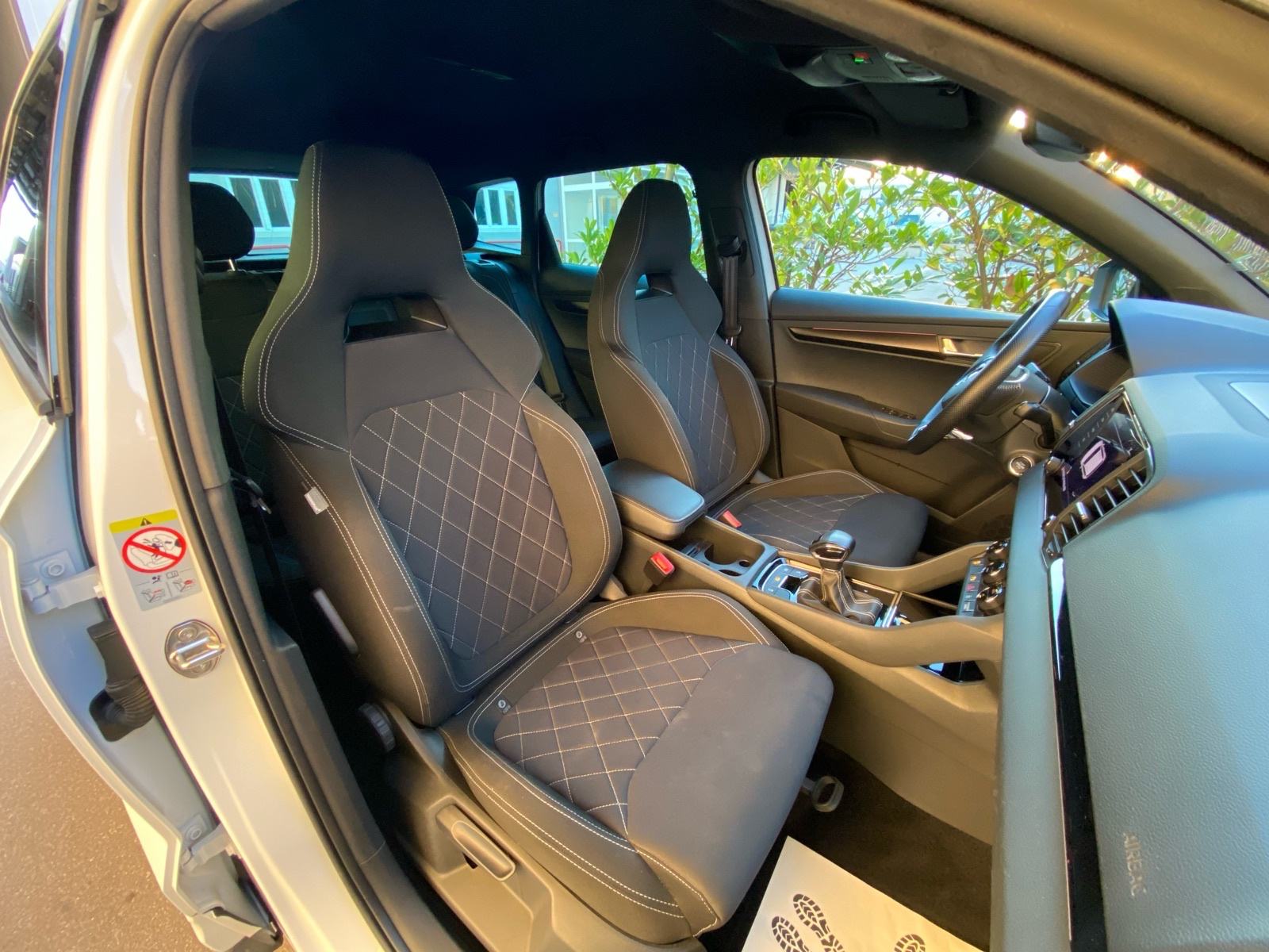 Škoda Karoq 2.0 TDI DSG SPORTLINE*Virtual*Acc*Navi*Led*LEASING/JAMSTVO, fotografija 18