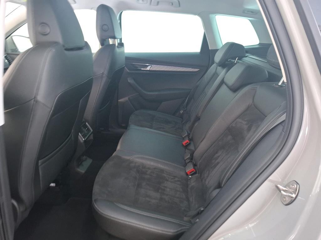 Škoda Karoq 2,0 TDI DSG STYLE MATRIX,NAV,KUKA,KEYLESS,ACC,8.524,33€*3, fotografija 6
