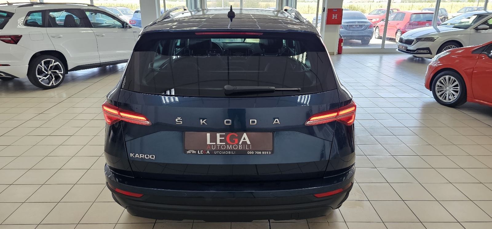 Škoda Karoq 2,0 TDI DSG,STYLE,SAMO 48tkm,LEASING DO 8g.BEZ UČEŠĆ, fotografija 6