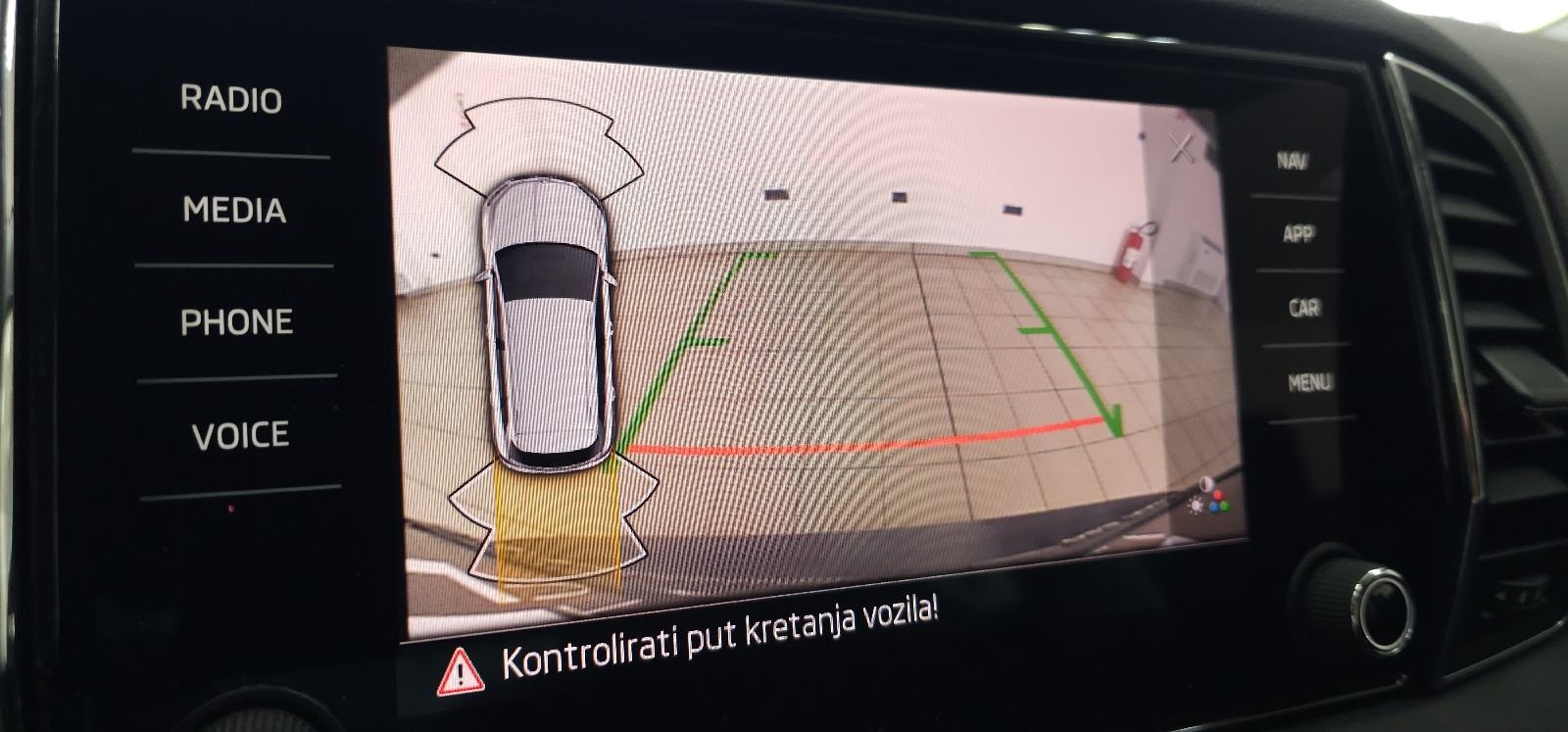 Škoda Karoq 2,0 TDI DSG,STYLE,SAMO 48tkm,LEASING DO 8g.BEZ UČEŠĆ, fotografija 20