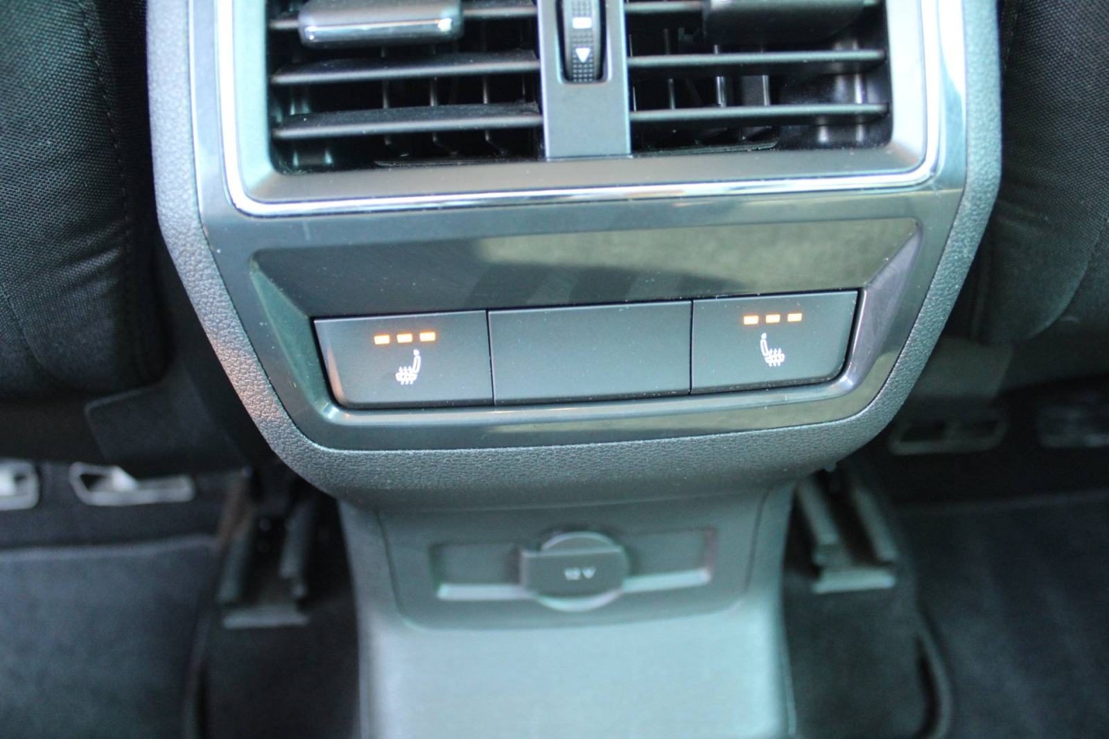 Škoda Karoq 2.0 TDi *LED, VIRTUAL*, fotografija 11