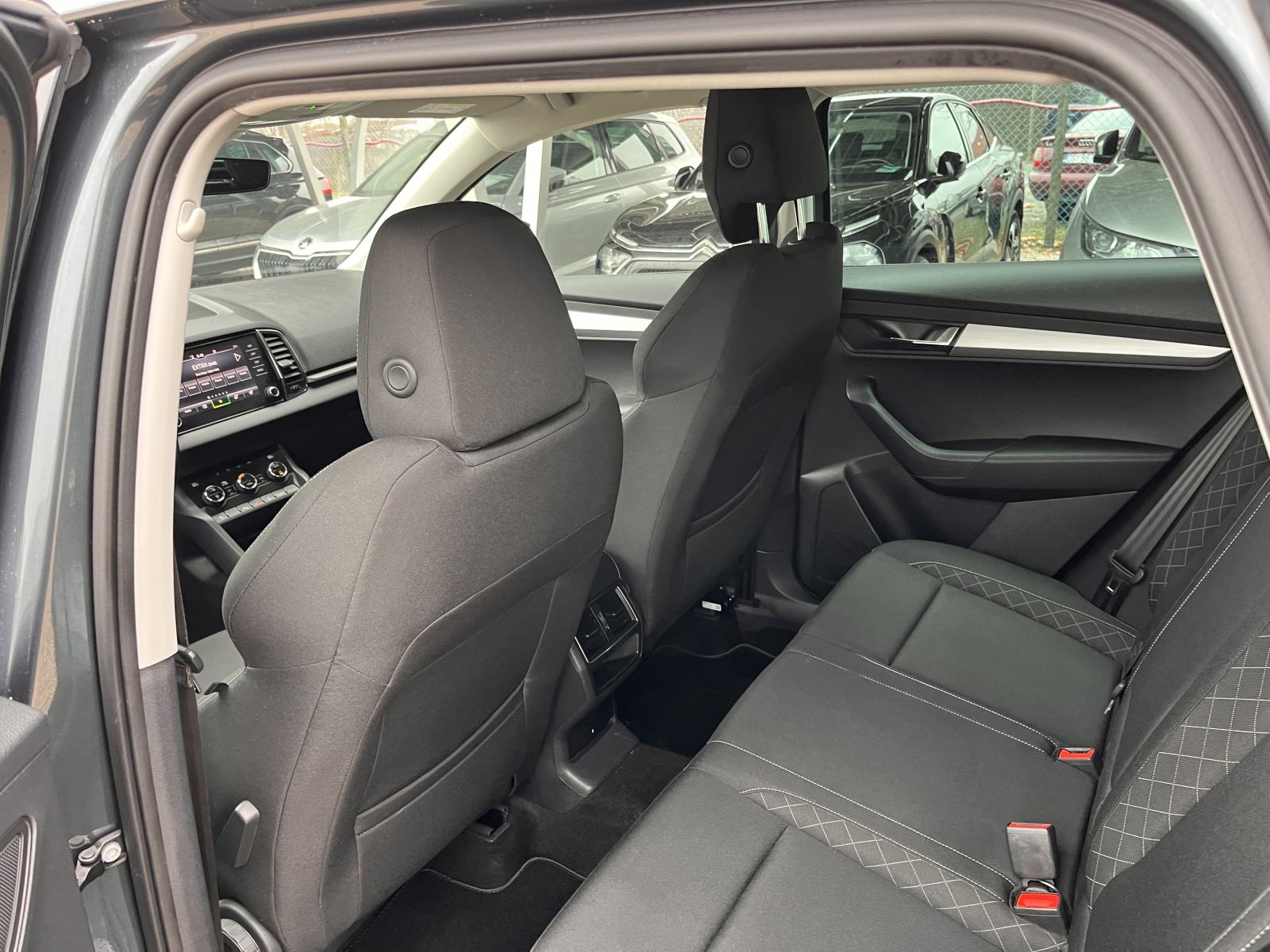 Škoda Karoq 2,0 TDI DSG, LEASING BEZ UČEŠĆA I BEZ JAMCA, fotografija 12
