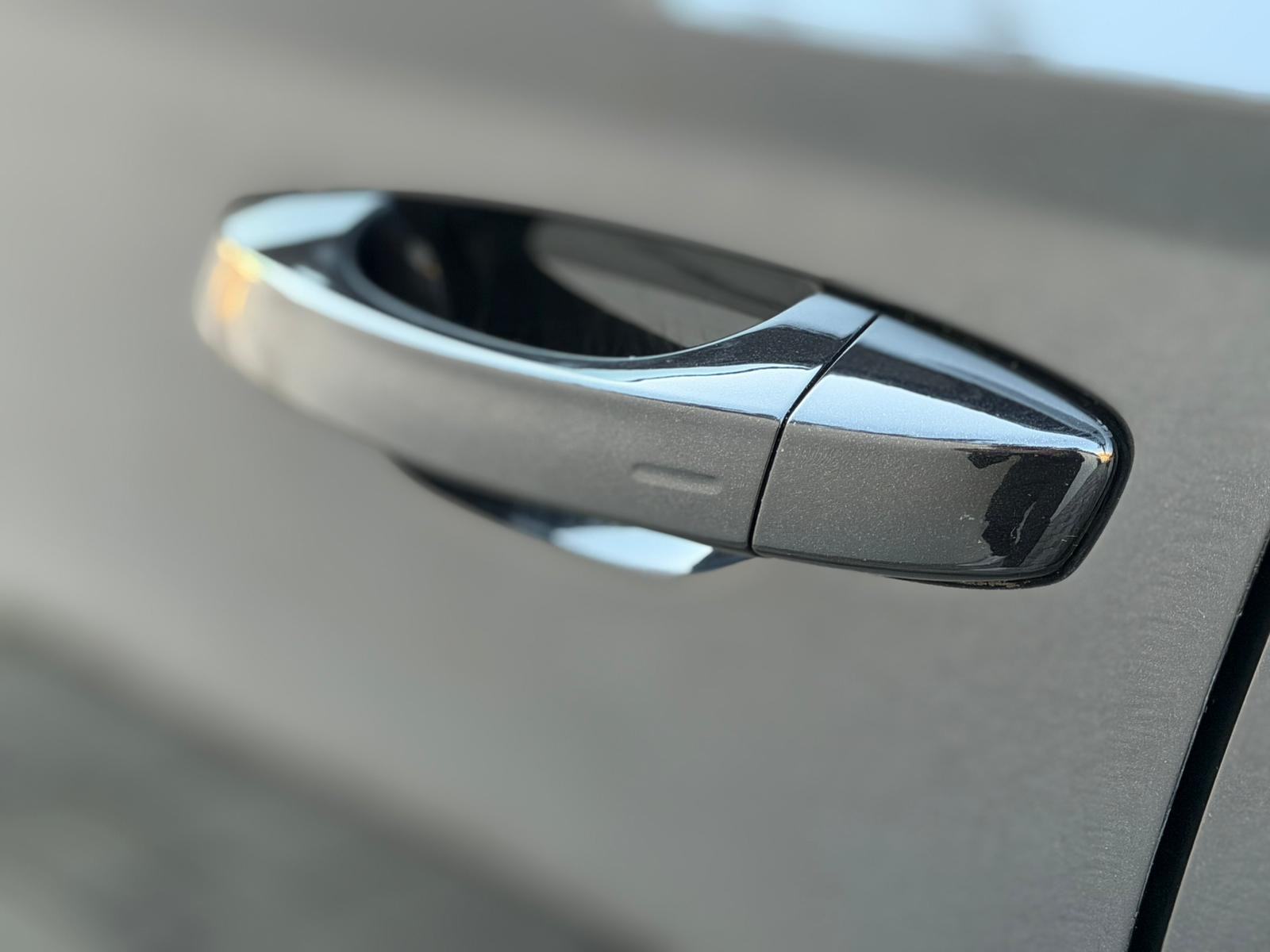 Škoda Karoq 2,0 TDI~Navigacija~Kamera~Servisna~Jamstvo 12mj., fotografija 14