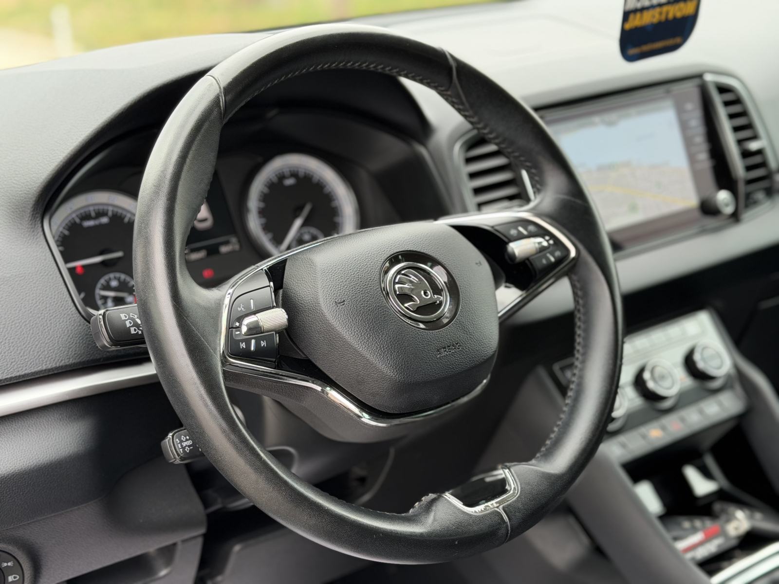 Škoda Karoq 2,0 TDI~Navigacija~Kamera~Servisna~Jamstvo 12mj., fotografija 19