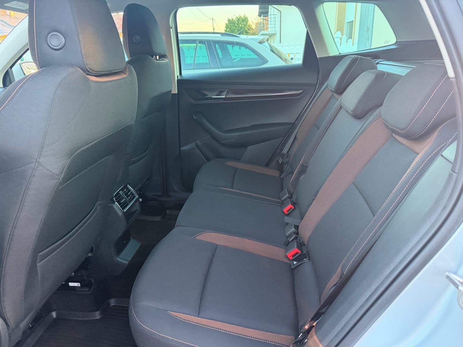 Škoda Karoq 2,0 TDI,SCOUT,DSG,4X4,ACC,Jamstvo 12mj., fotografija 11