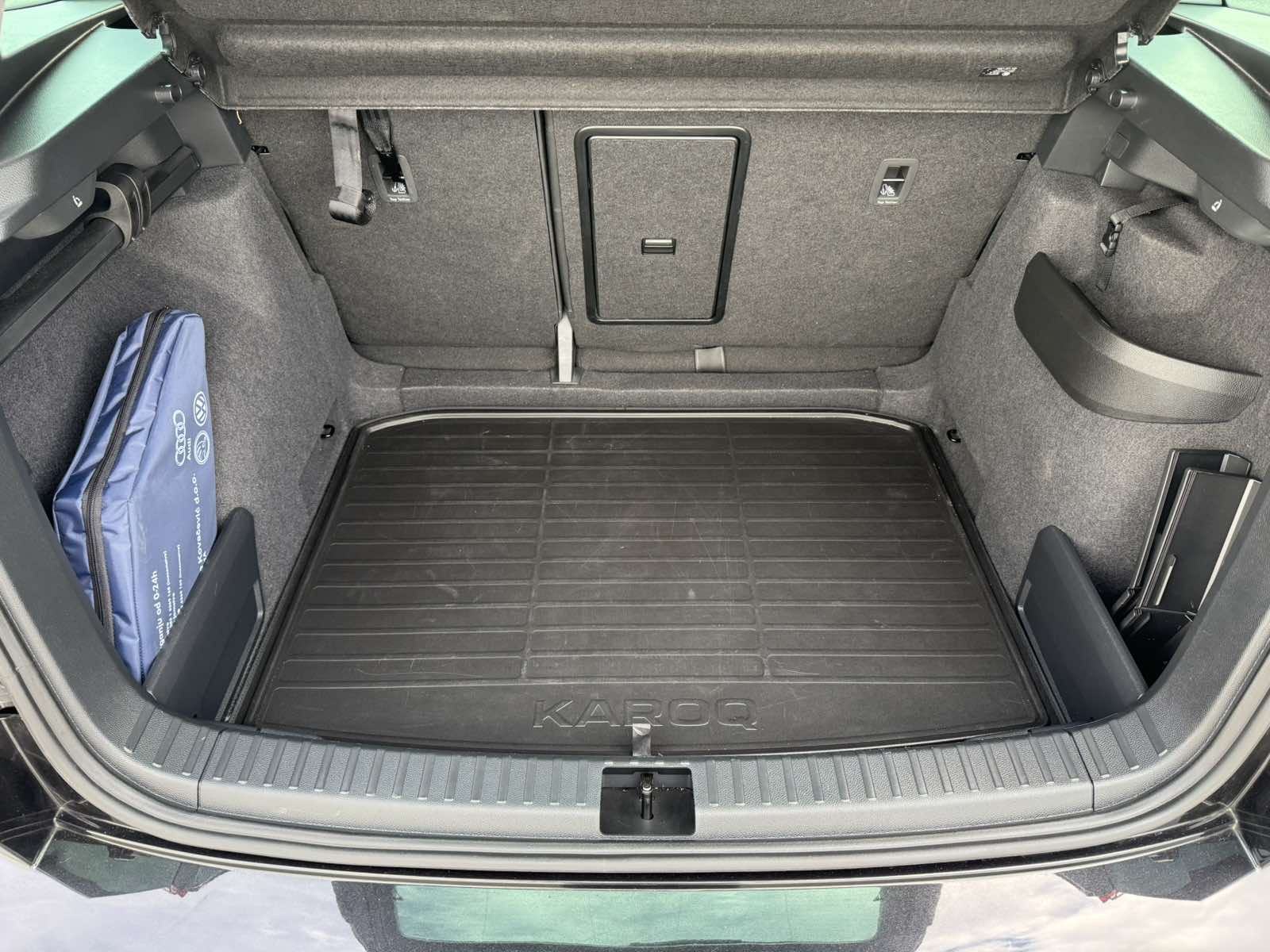 Škoda Karoq 2.0 TDI Selection, fotografija 19