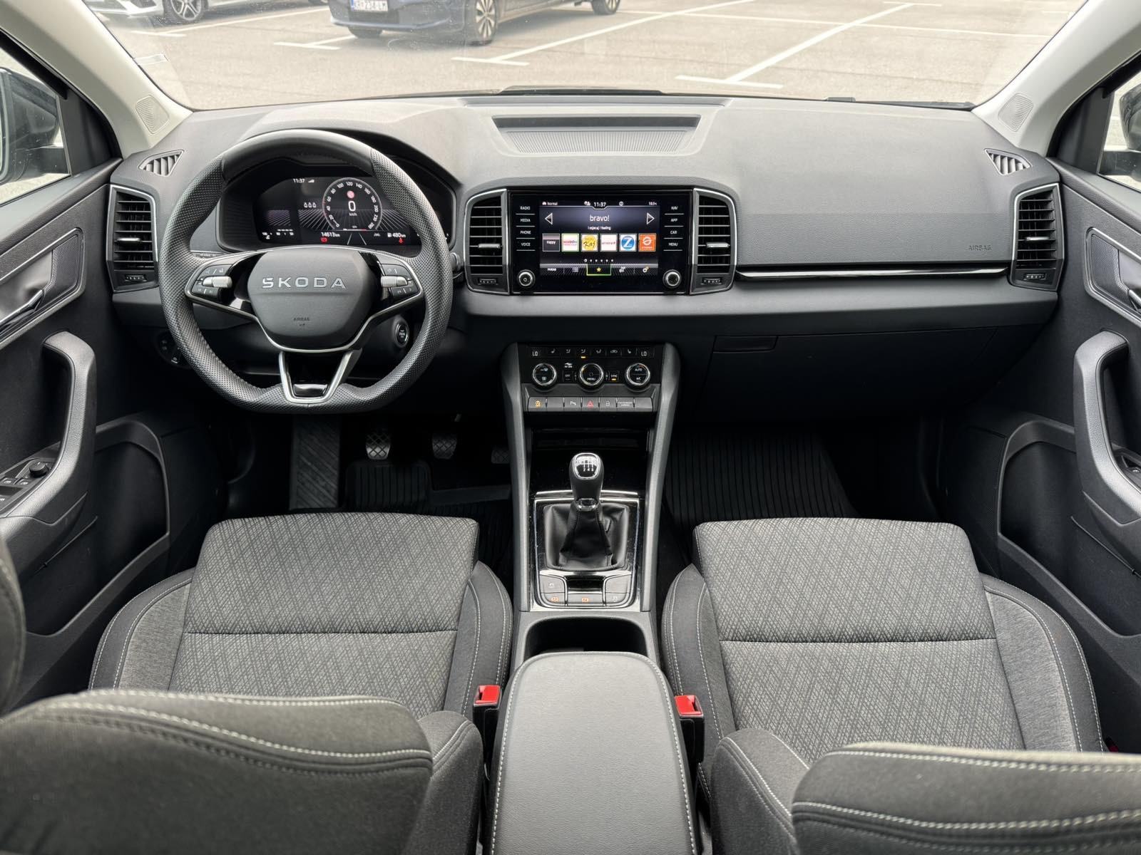 Škoda Karoq 2.0 TDI Selection, fotografija 11