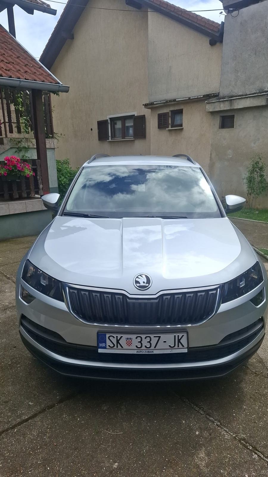 Škoda Karoq 2,0 TDI, PRVI VLASNIK, TOP STANJE, fotografija 3