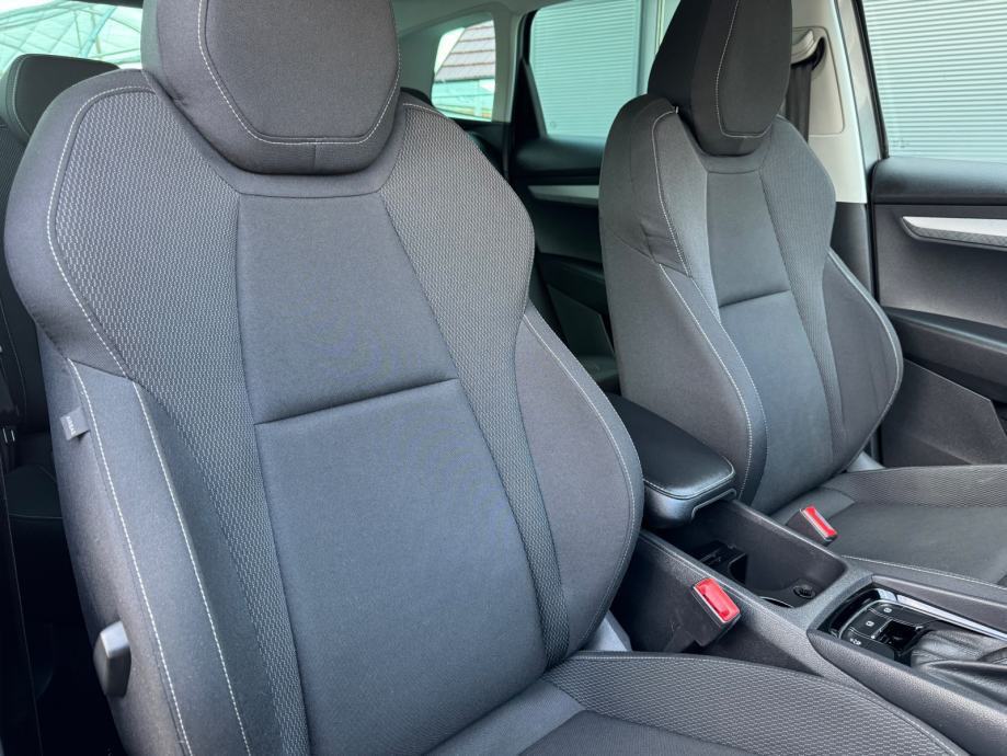 Škoda Karoq 2,0 TDI ⭐ Kamera, Full LED, Navi ⭐ Veliki servis, fotografija 13