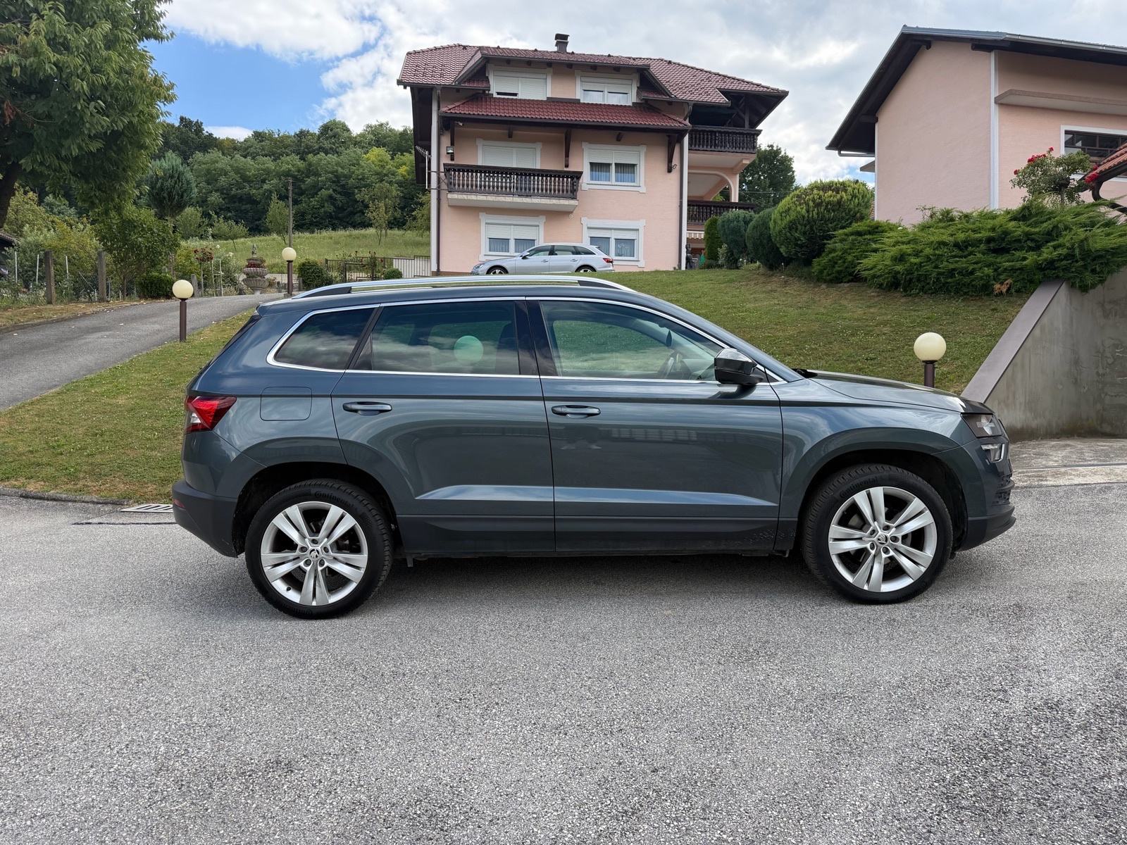 Škoda Karoq 2,0 TDI Virtual Cockpit 18 Felge, fotografija 2