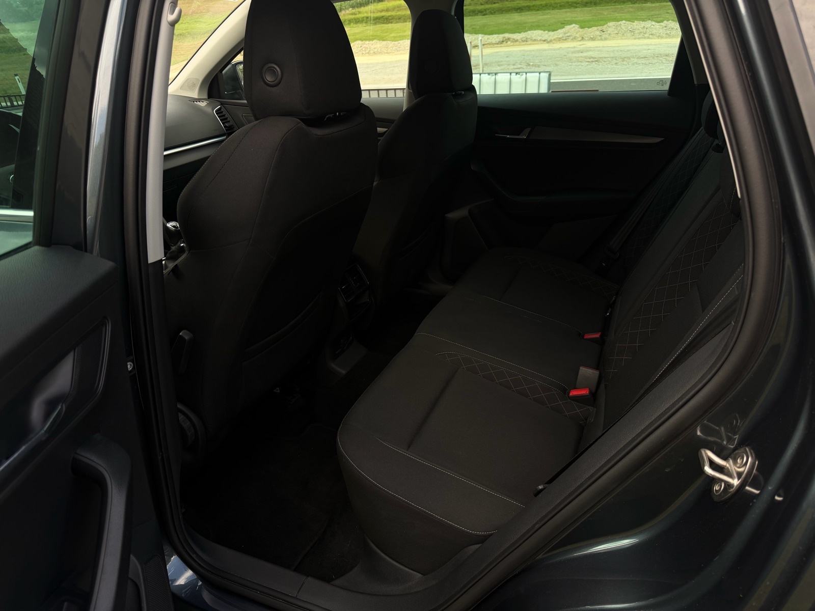 Škoda Karoq 2,0 TDI Virtual Cockpit 18 Felge, fotografija 19