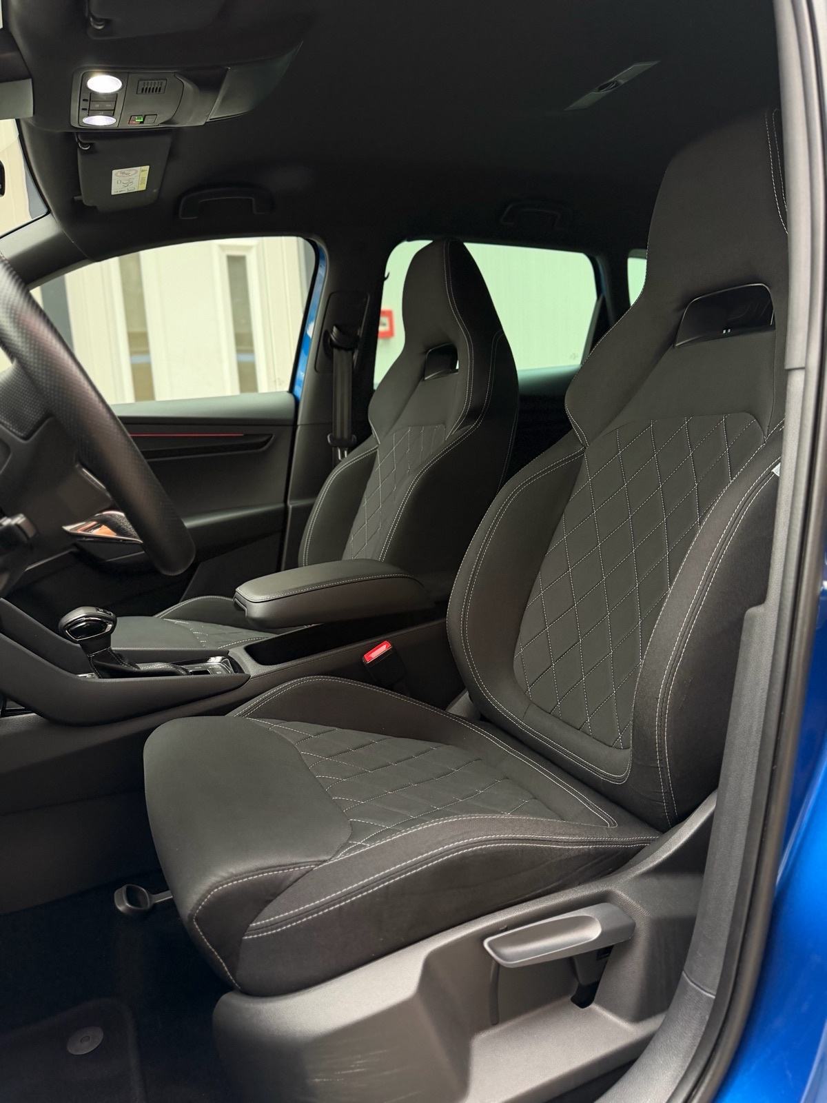 ŠKODA KAROQ 2.0TDI | DSG | SPORTLINE | 140KW | 12 MJ JAMSTVO, fotografija 13