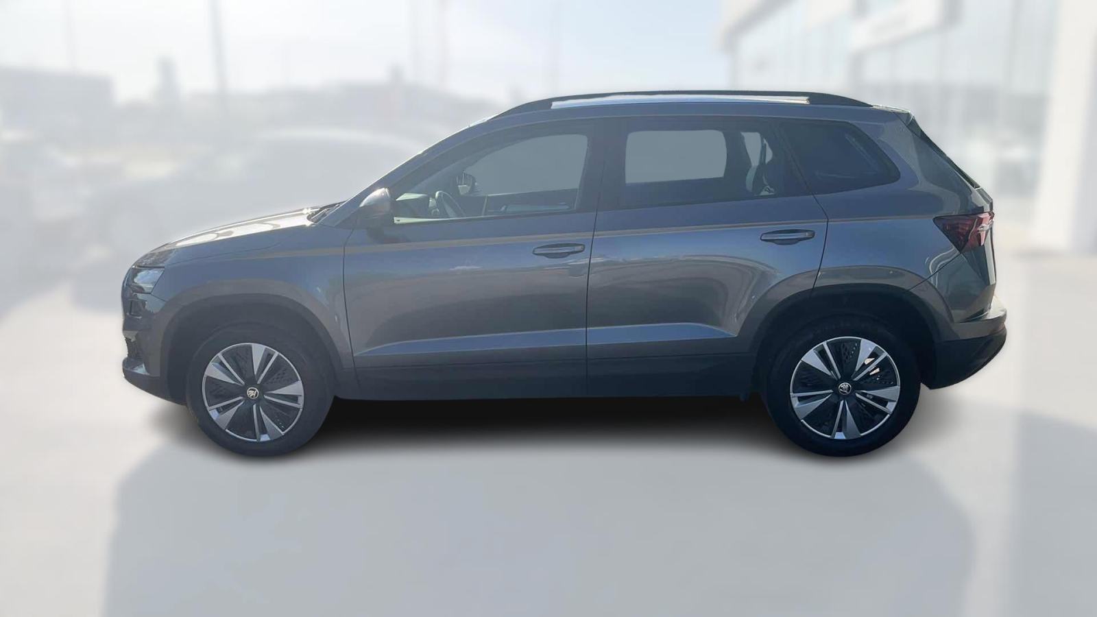 SKODA KAROQ 2023 • PREMIUM jamstvo • AutoZubak Rabljena, fotografija 5