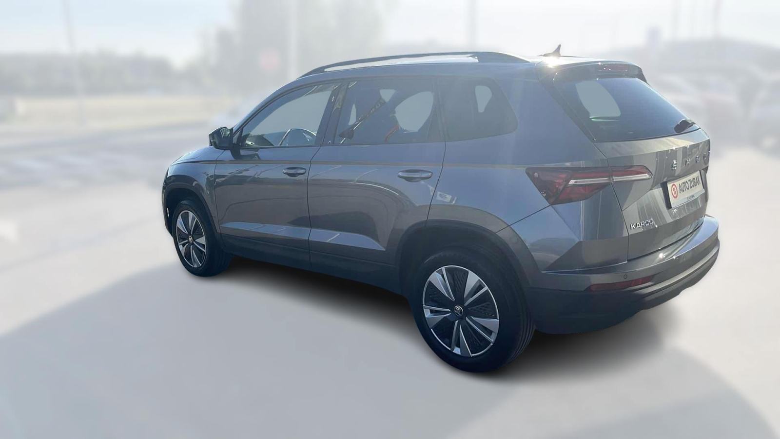 SKODA KAROQ 2023 • PREMIUM jamstvo • AutoZubak Rabljena, fotografija 7