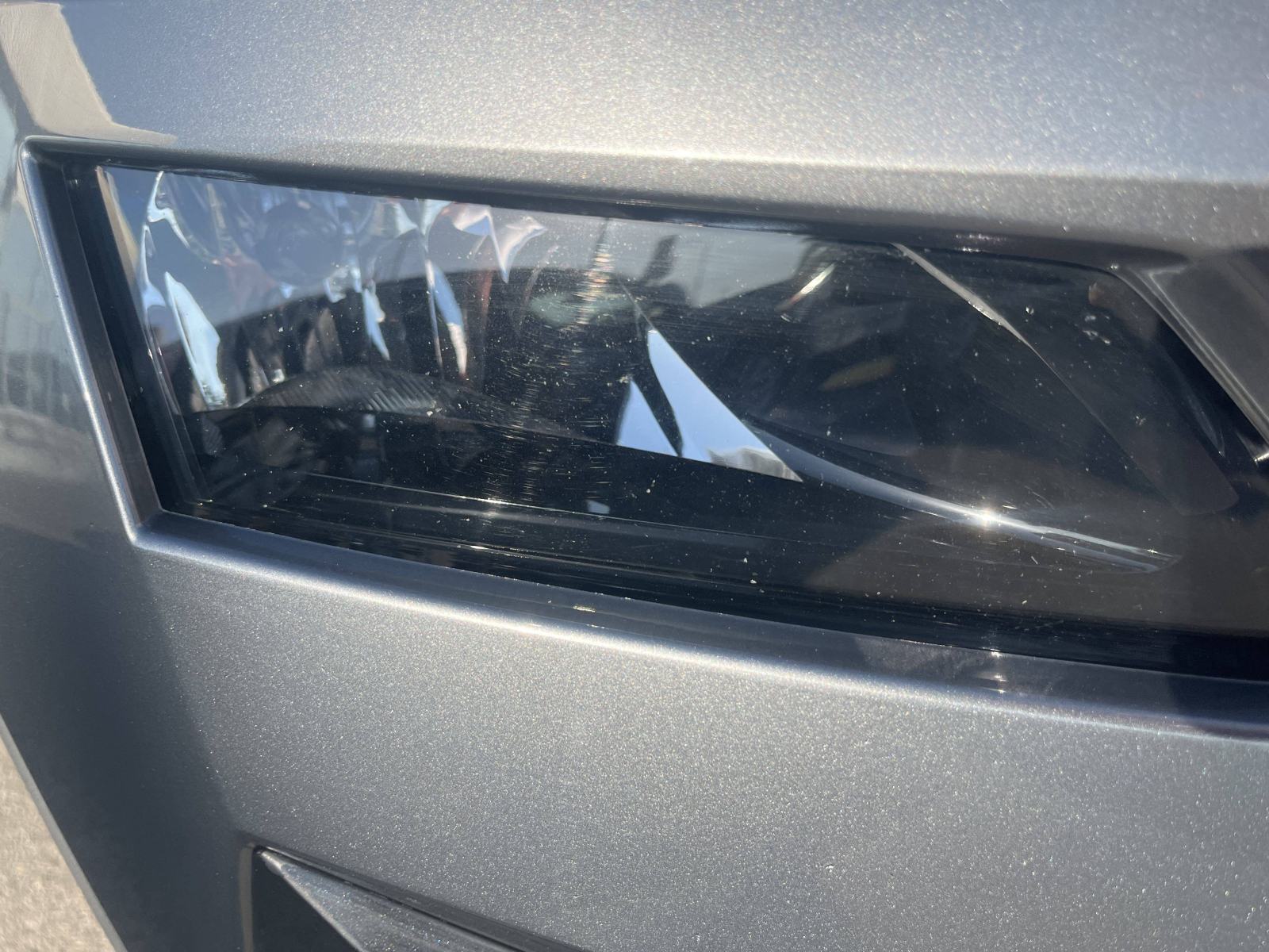 SKODA KAROQ 2023 • PREMIUM jamstvo • AutoZubak Rabljena, fotografija 15