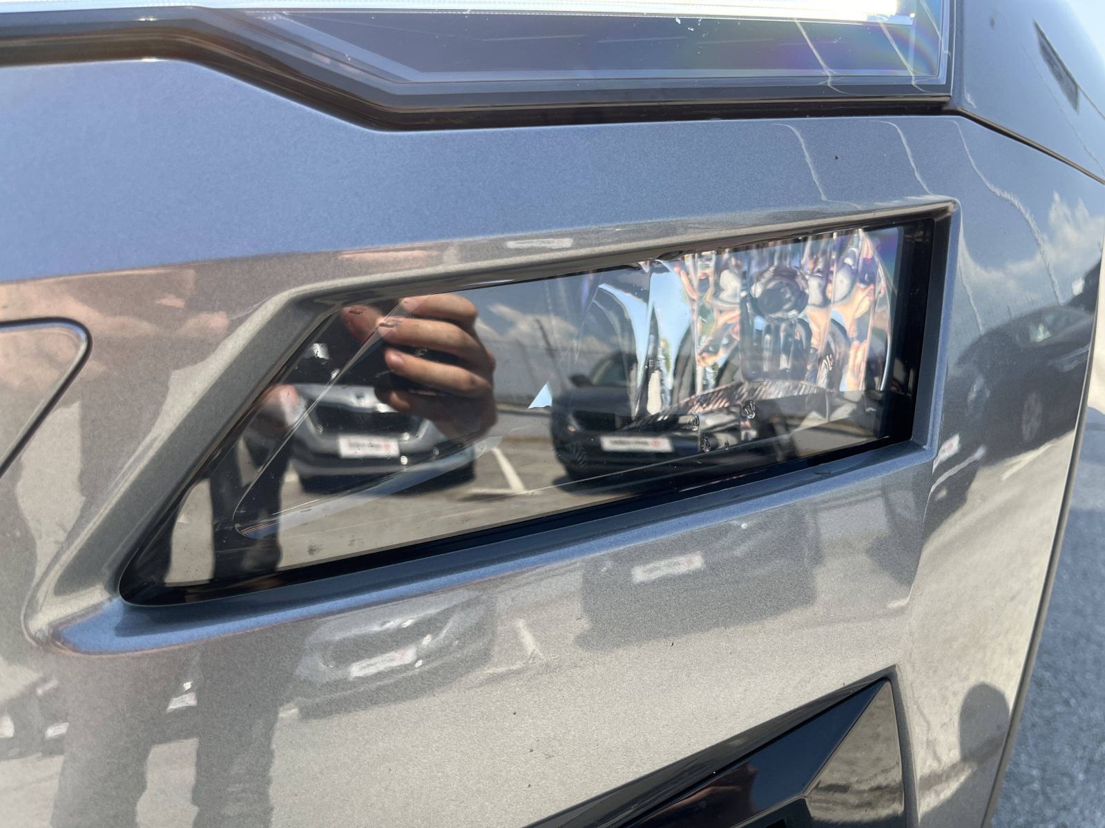 SKODA KAROQ 2024 • PREMIUM jamstvo • AutoZubak Rabljena, fotografija 15