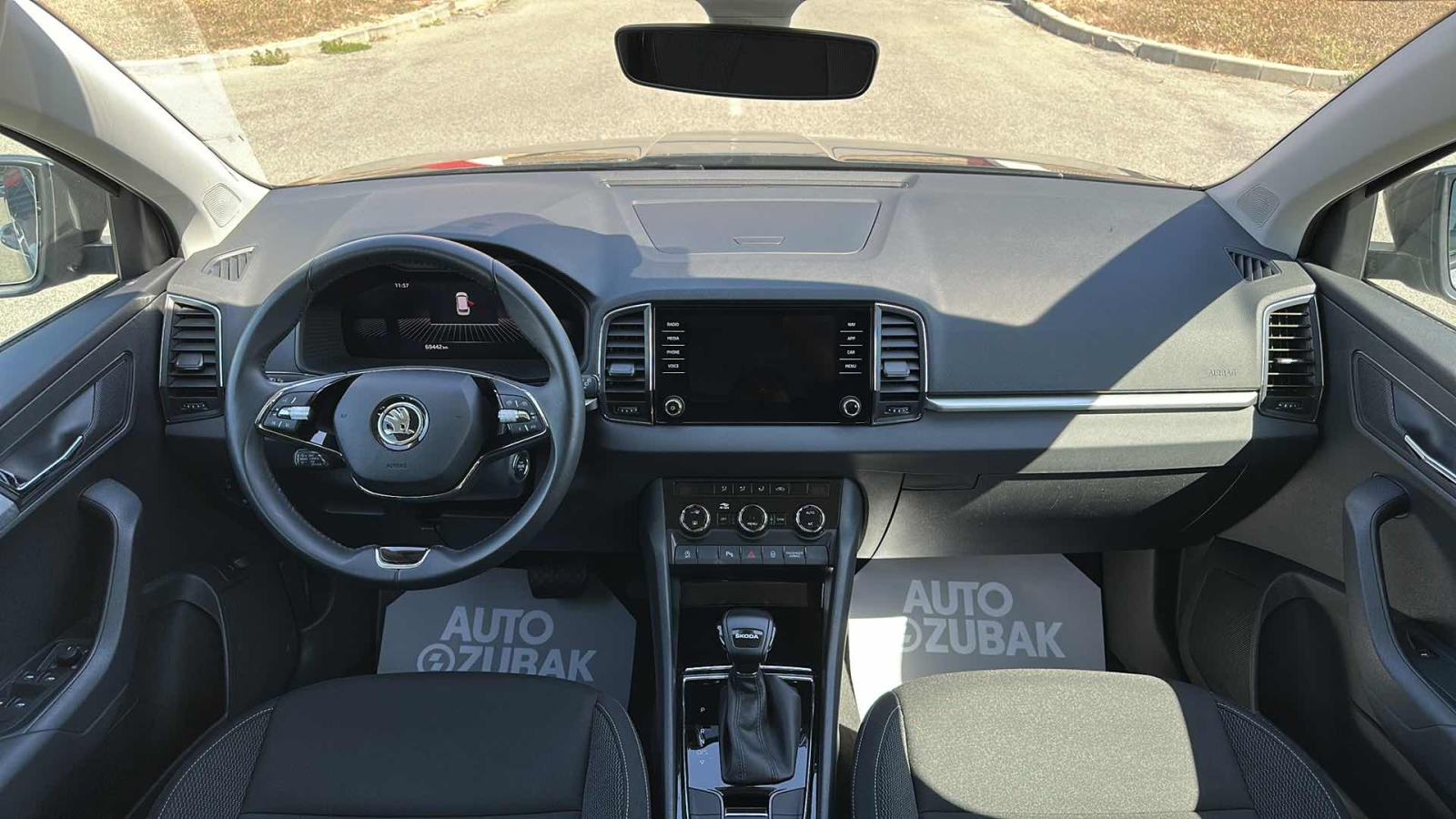 SKODA KAROQ 2024 • PREMIUM jamstvo • AutoZubak Rabljena, fotografija 11