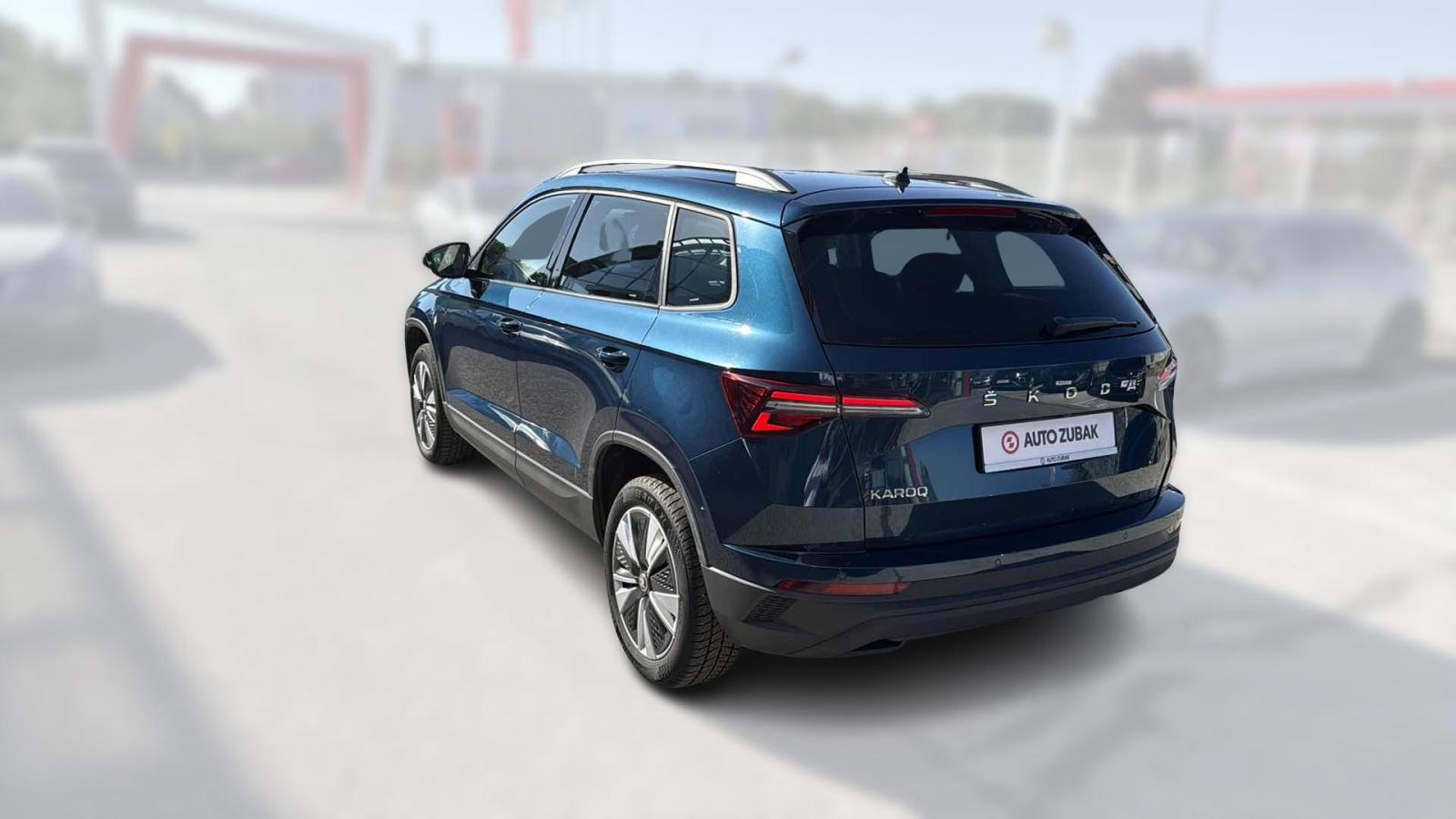 SKODA KAROQ 2024 • PREMIUM jamstvo • AutoZubak Rabljena, fotografija 8