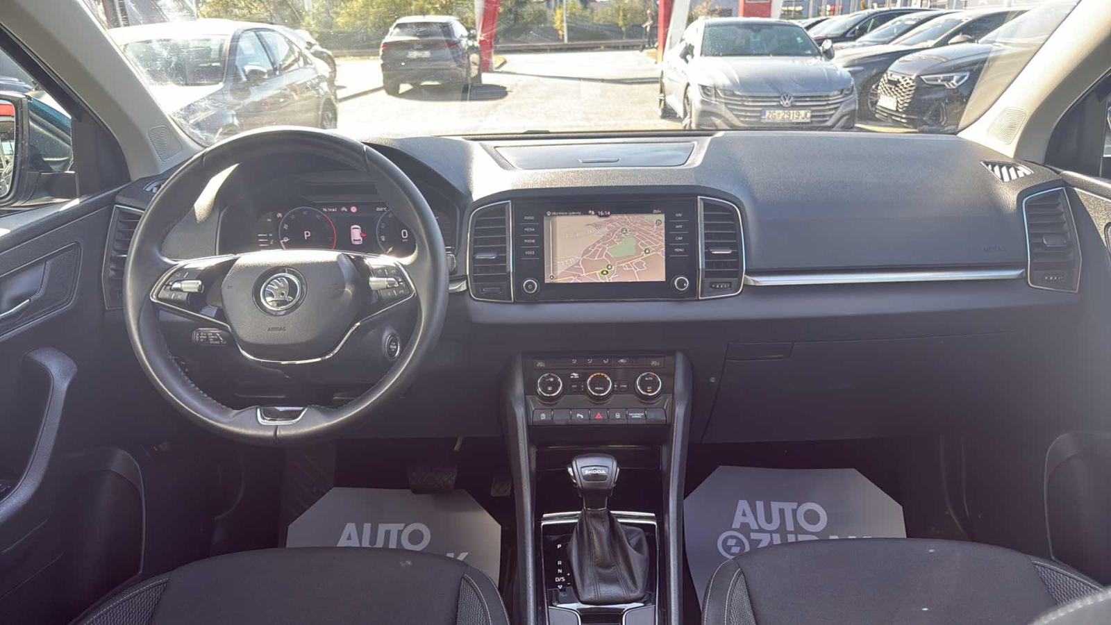 SKODA KAROQ 2024 • PREMIUM jamstvo • AutoZubak Rabljena, fotografija 11