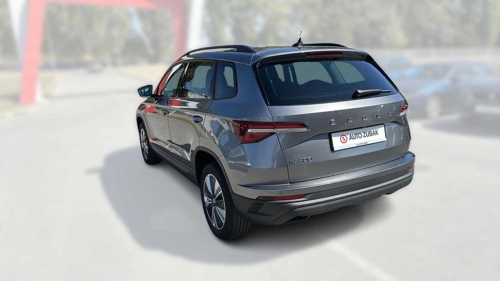 SKODA KAROQ 2024 • PREMIUM jamstvo • AutoZubak Rabljena, fotografija 8