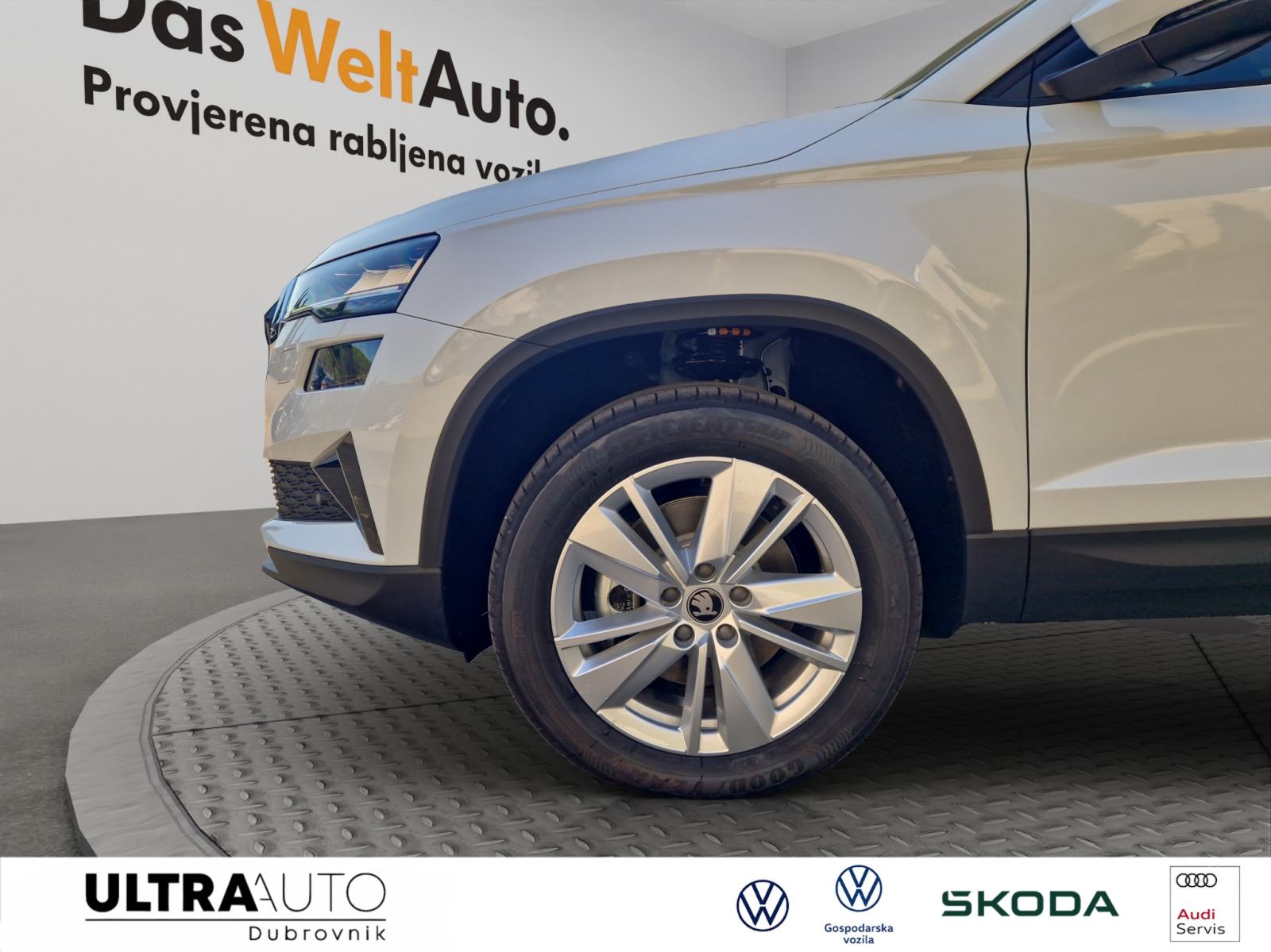 Škoda KAROQ FL Selection 1.5 TSI ACT DSG, fotografija 19