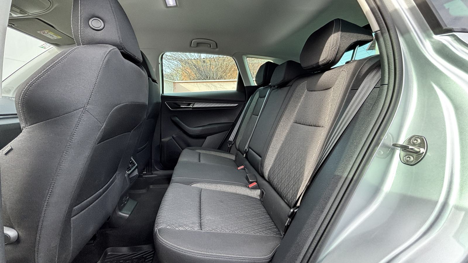 Škoda KAROQ FL Selection 1.5 TSI ACT, fotografija 19