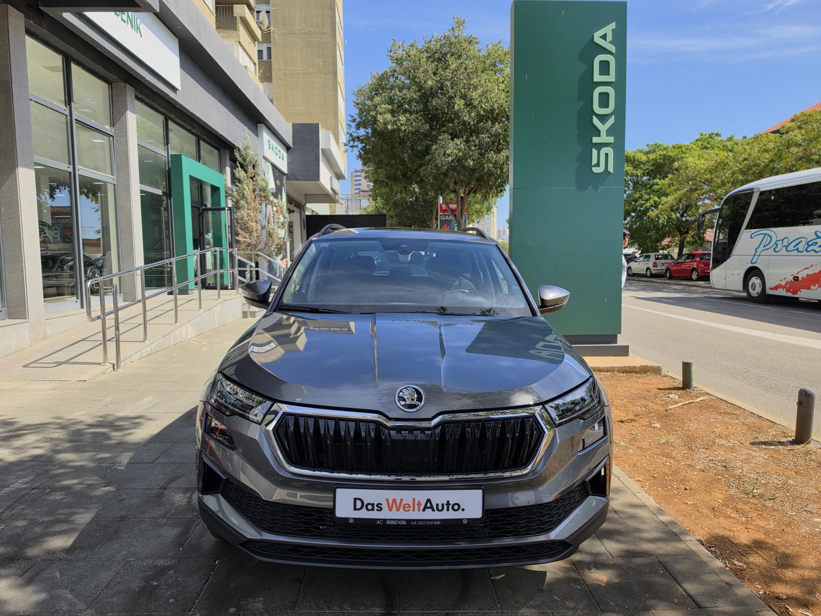 Škoda Karoq Selection 1,5 TSI DSG ACT, fotografija 6