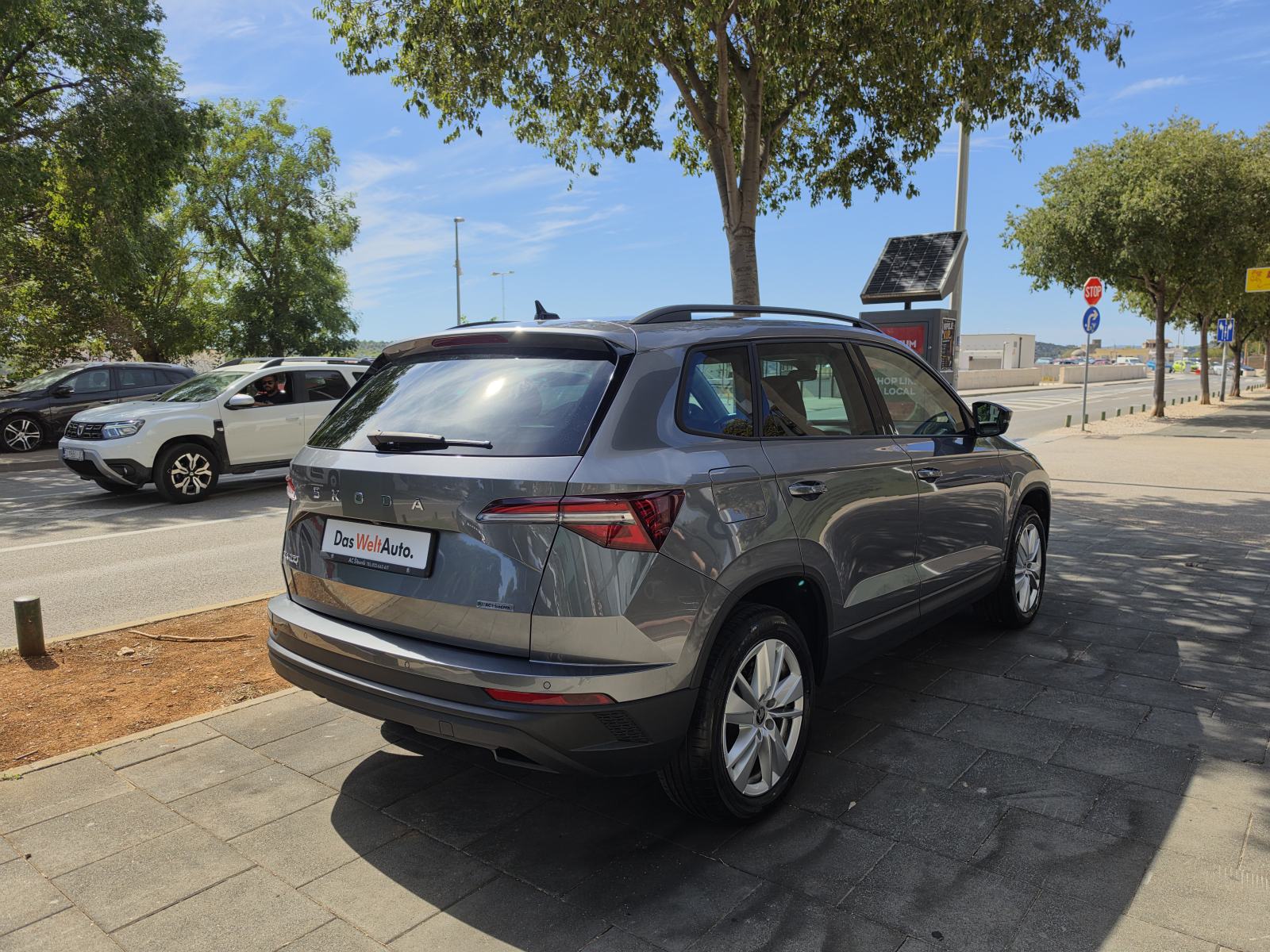 Škoda Karoq Selection 1,5 TSI DSG ACT, fotografija 3