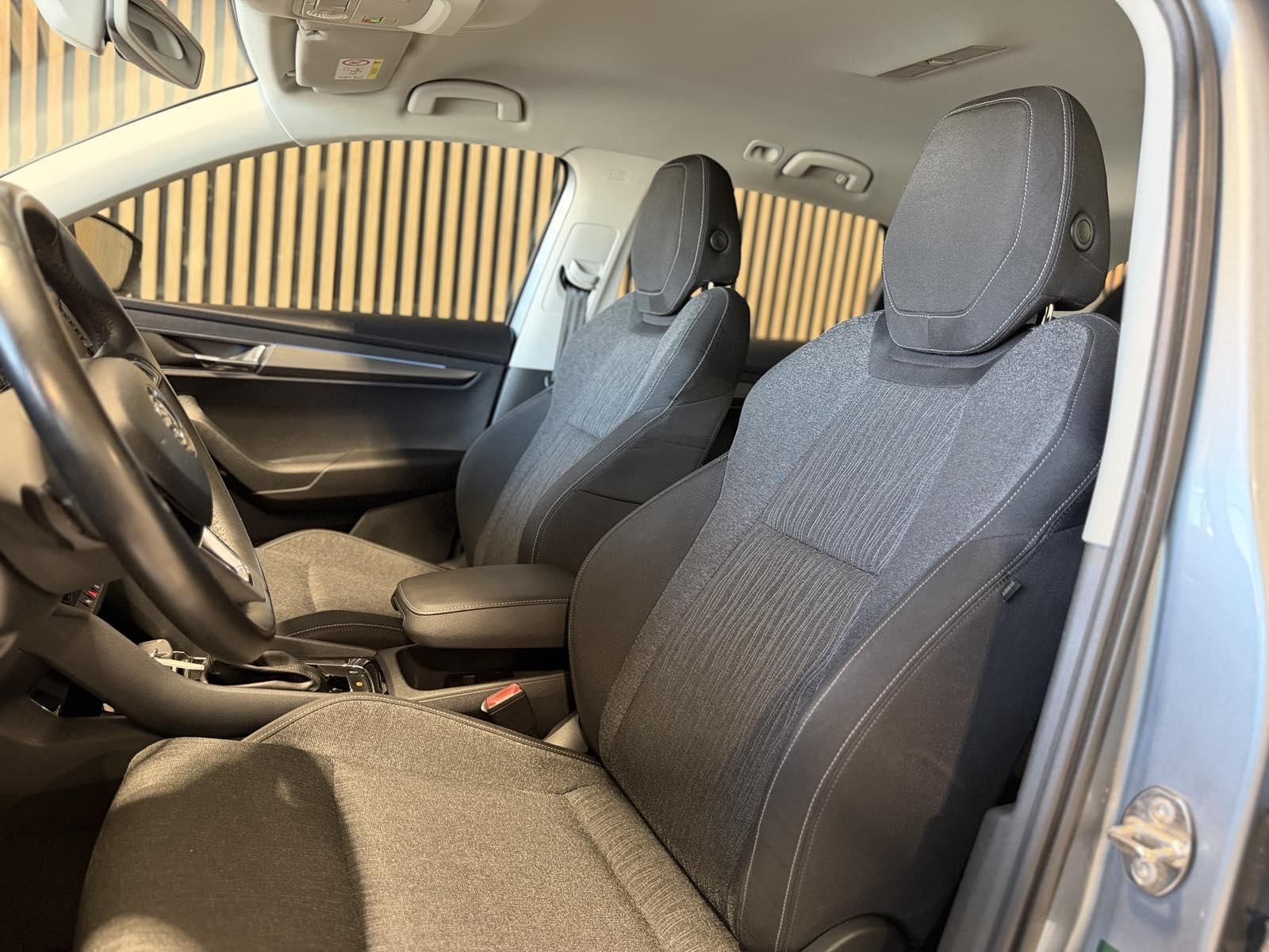 Škoda Karoq STYLE *DSG - RADAR - KEYLESS- 3.GODINE JAMSTVO*, fotografija 15