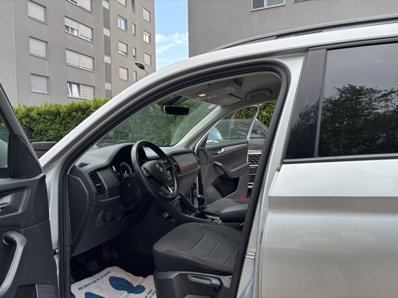 ŠKODA KODIAQ 1,4 BENZIN 2017 GOD PRVI VLASNIK KAO NOVO CIJENA 16,400€, fotografija 10