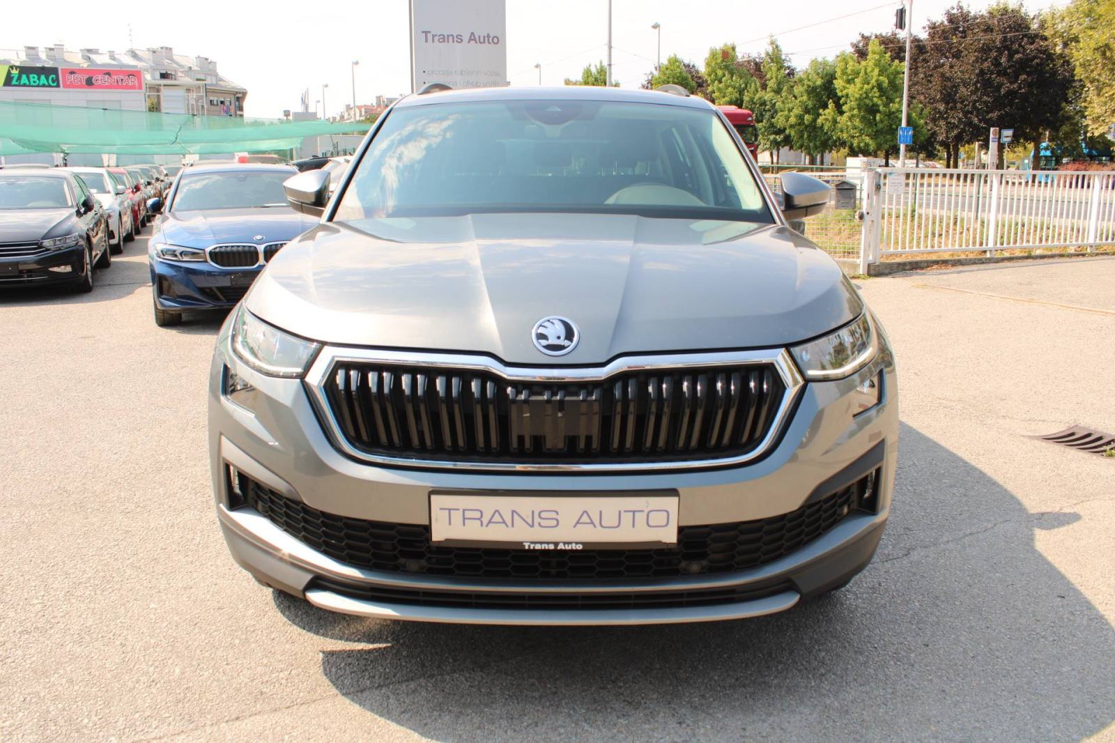 Škoda Kodiaq 1.5 TSi 7 sjedala *LED, NAVIGACIJA, KAMERA*, fotografija 2