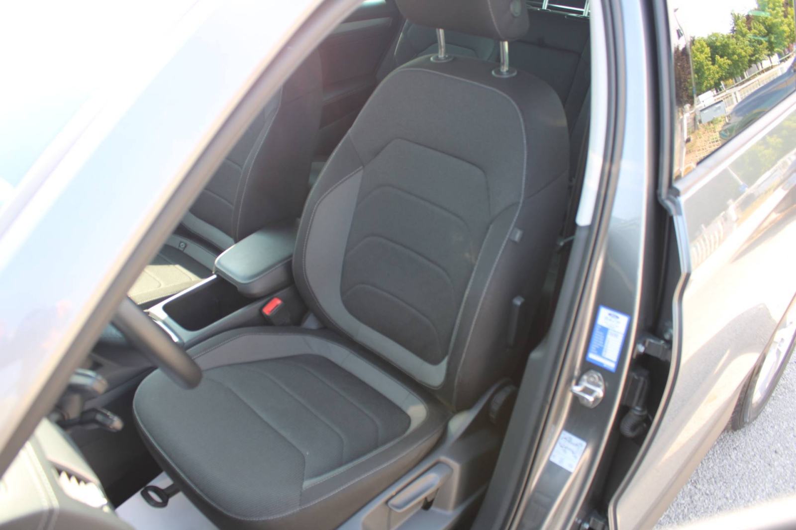 Škoda Kodiaq 1.5 TSi 7 sjedala *LED, NAVIGACIJA, KAMERA*, fotografija 10