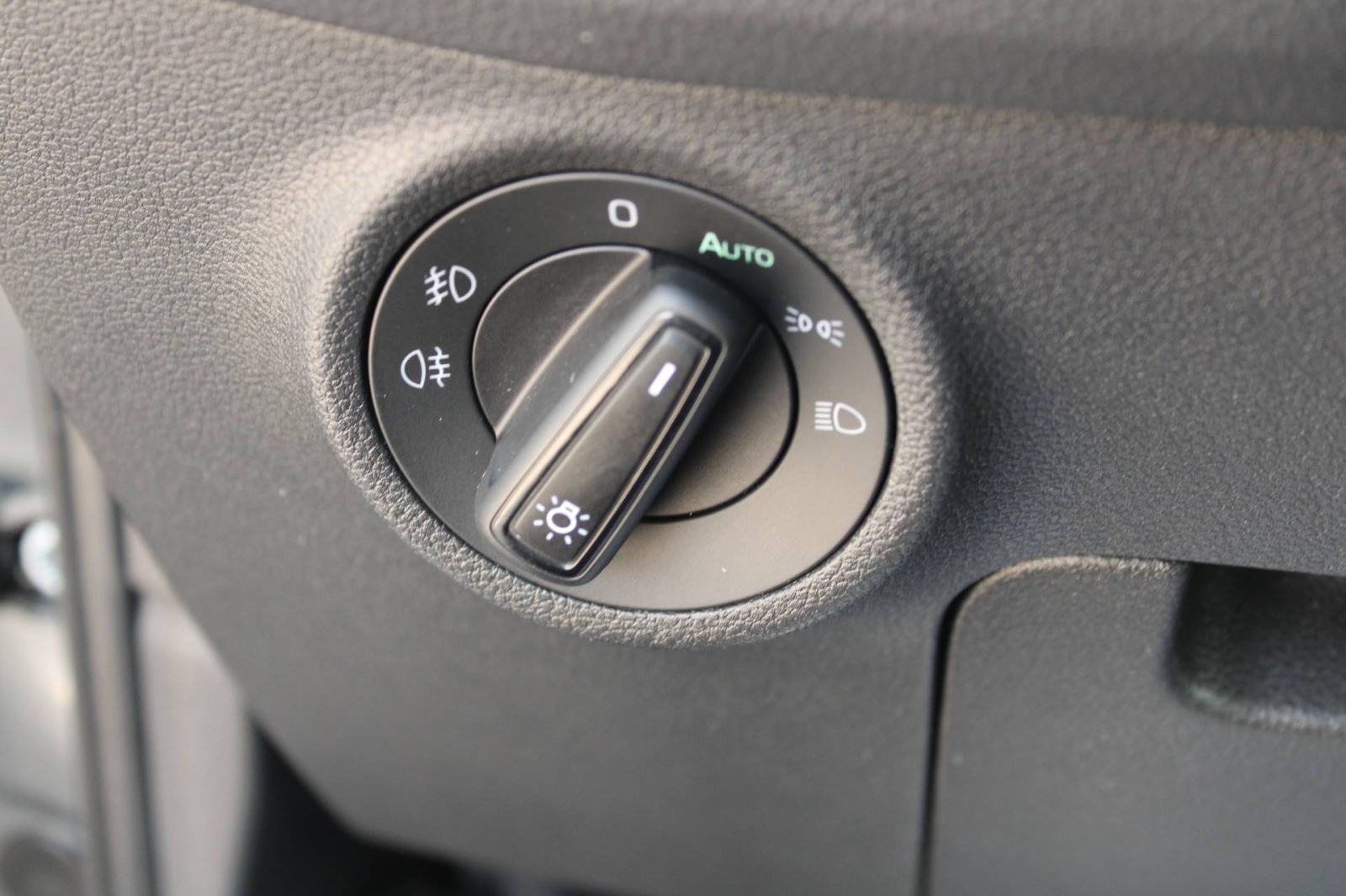 Škoda Kodiaq 1.5 TSi 7 sjedala *LED, NAVIGACIJA, KAMERA*, fotografija 16