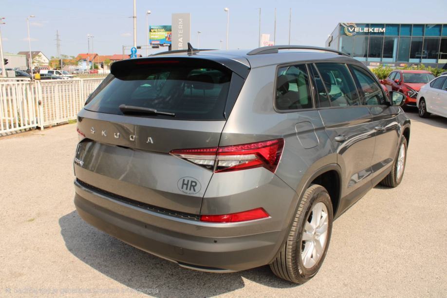 Škoda Kodiaq 1,5 TSI LEASING BEZ UČEŠĆA I BEZ JAMACA, fotografija 2