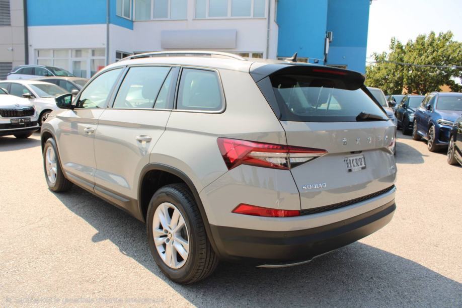 Škoda Kodiaq 1,5 TSI LEASING BEZ UČEŠĆA I BEZ JAMACA, fotografija 3