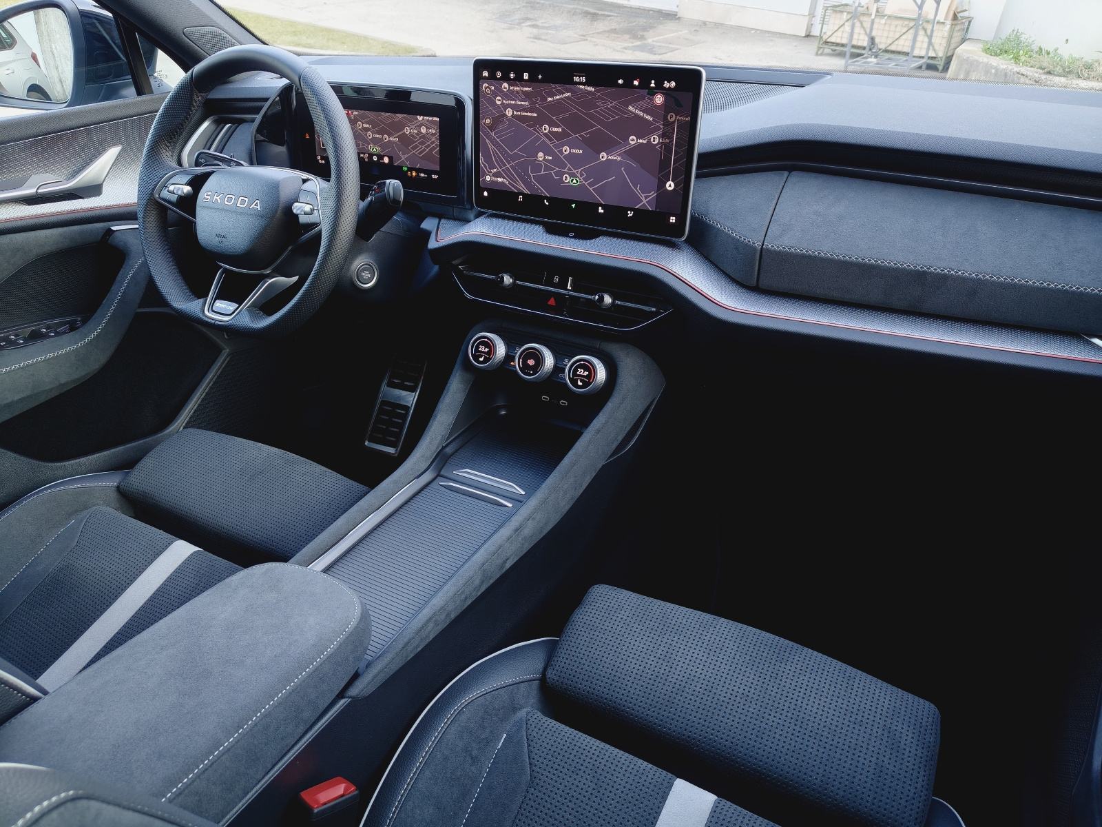 Škoda Kodiaq 1.5TSI mHEV*Sportline *Novo vozilo* 6 godina garancije**, fotografija 10