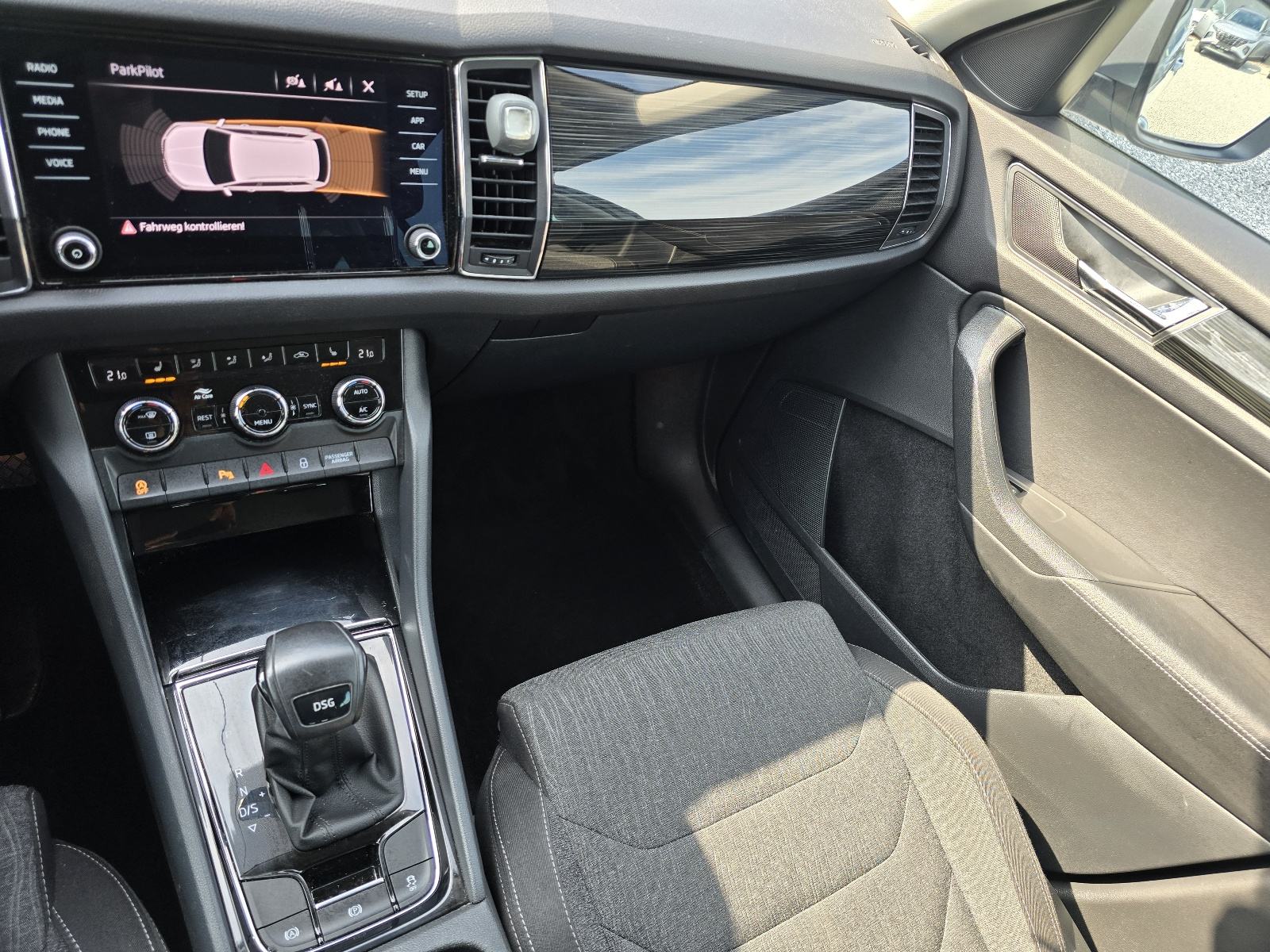 Škoda Kodiaq 2,0 TDI 138TKM,SERV.,NAVI.,LED,ALU.,PDC,DSG,STYLE, fotografija 10