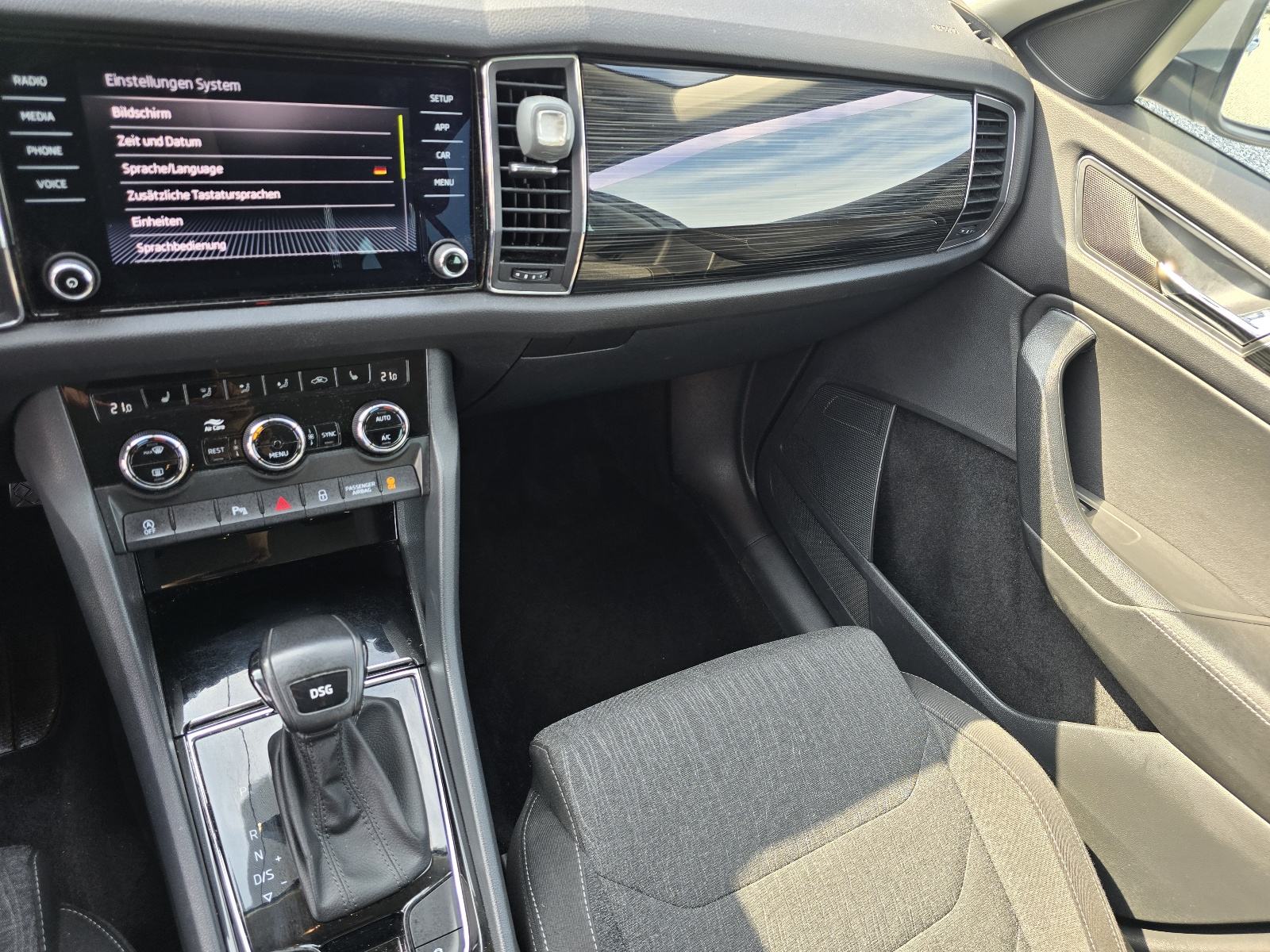 Škoda Kodiaq 2,0 TDI 138TKM,SERV.,NAVI.,LED,ALU.,PDC,DSG,STYLE, fotografija 14
