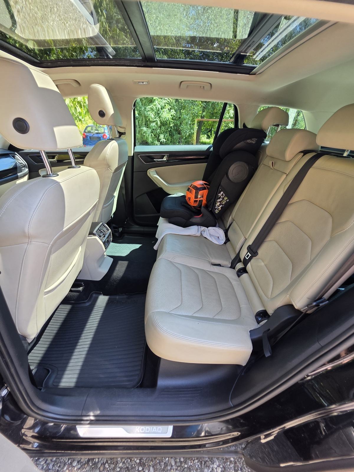 Škoda Kodiaq 2,0 TDI 4×4 DSG PREMIUM ● HR AUTO - PANO, AMBI, MEMORIJA, fotografija 13