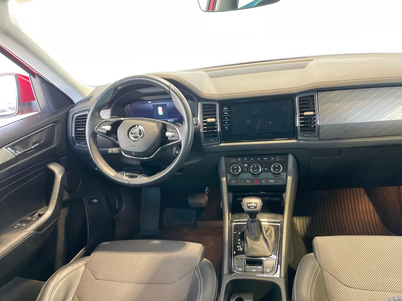 Škoda Kodiaq 2,0 TDI 4X4 DSG STYLE *U DOLASKU*, fotografija 5