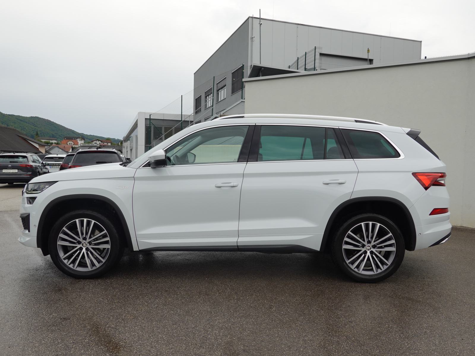 Škoda Kodiaq 2.0 TDI 4x4 L K DSG+MATRIX+ACC+360°KAMERA+MEMORY, fotografija 6