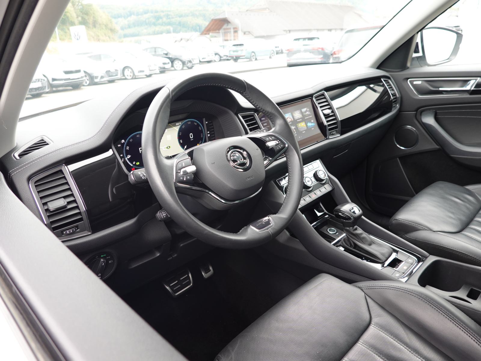 Škoda Kodiaq 2.0 TDI 4x4 L K DSG+MATRIX+ACC+360°KAMERA+MEMORY, fotografija 7