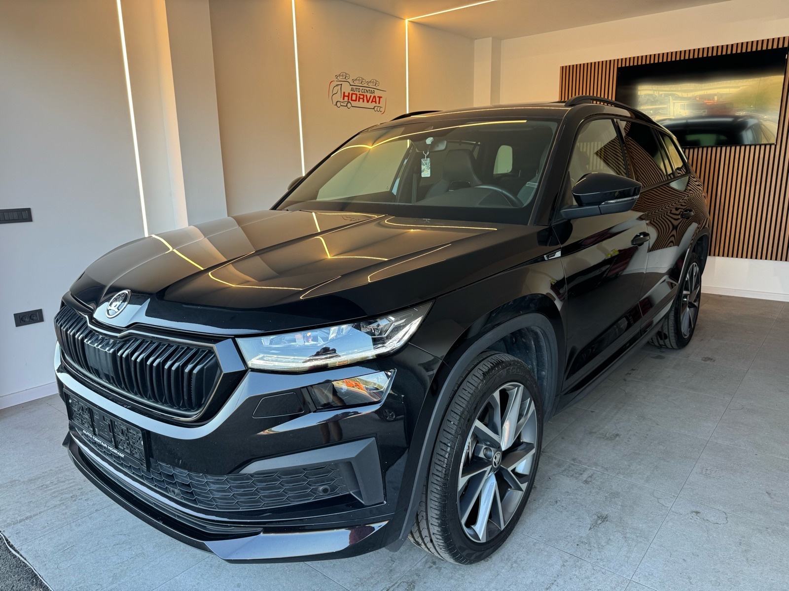 Škoda Kodiaq 2,0 TDI 4x4 Sportline 200 KS; Full oprema; Nije uvoz;, fotografija 2