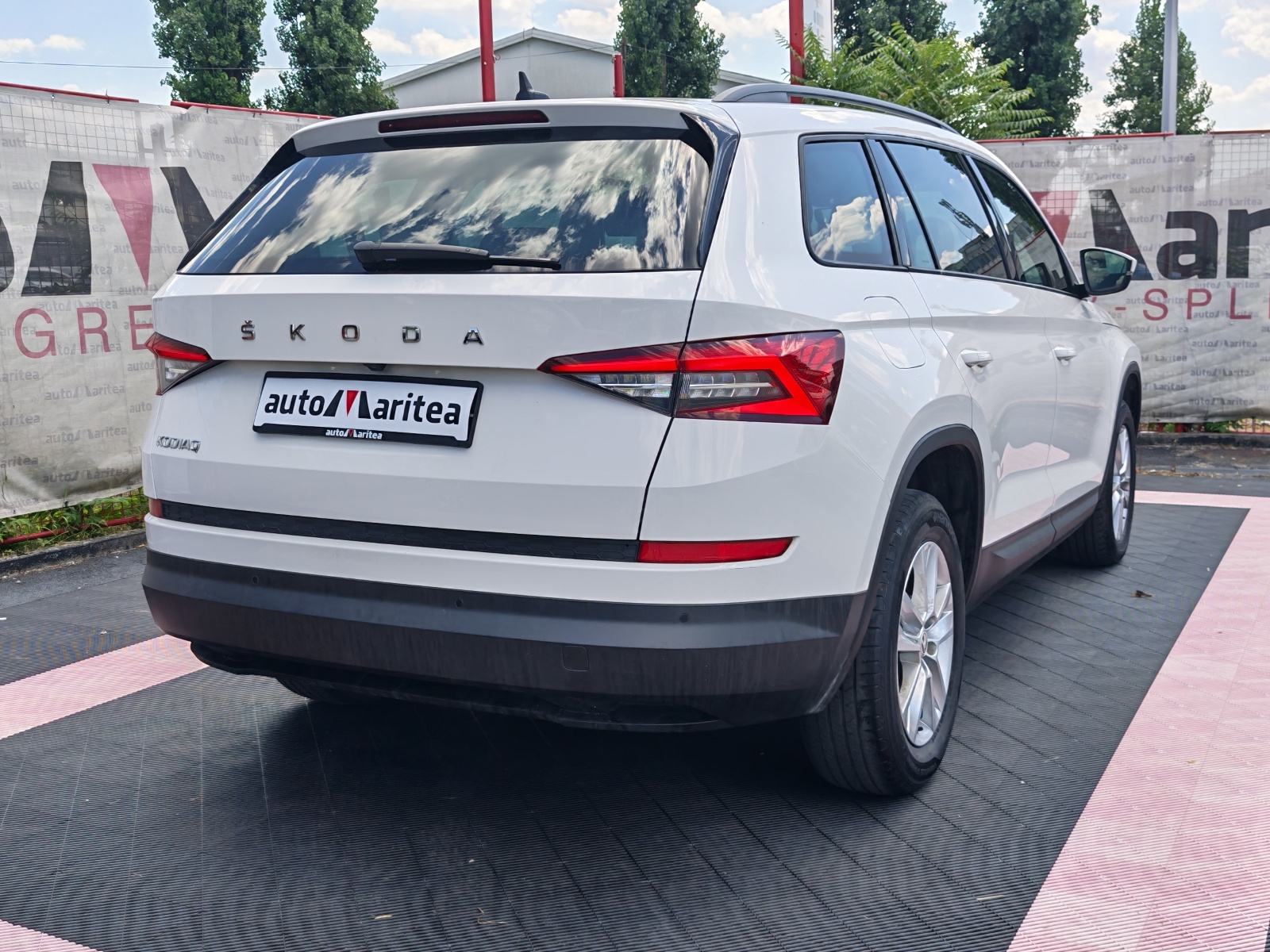 Škoda Kodiaq 2,0 TDI*7 SJEDALA* Dsg, Kamera, Navi,Alu 17"*Garancija*, fotografija 16