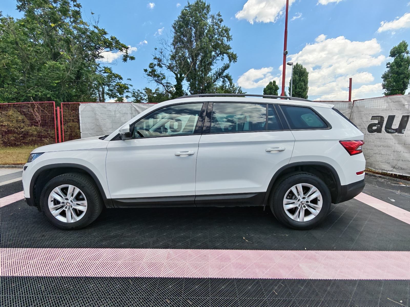Škoda Kodiaq 2,0 TDI*7 SJEDALA* Dsg, Kamera, Navi,Alu 17"*Garancija*, fotografija 4