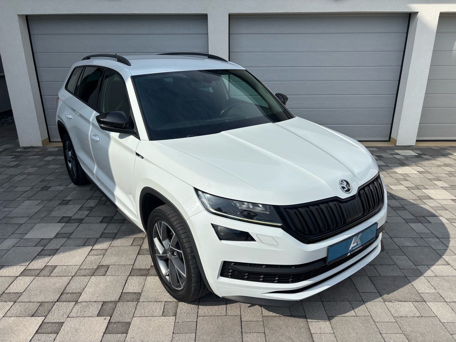 Škoda Kodiaq 2,0 TDI automatik 4X4•Sportline•Leasing bez učešća•, fotografija 3