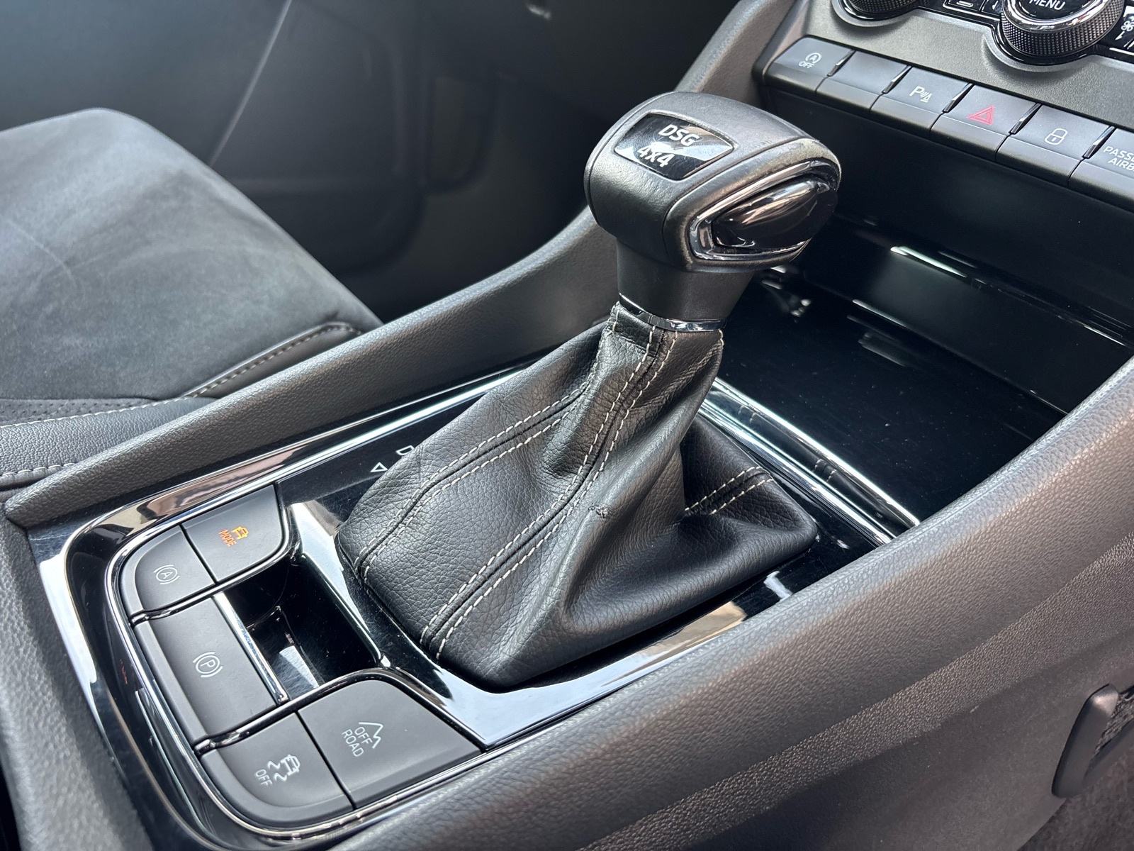 Škoda Kodiaq 2,0 TDI automatik 4X4•Sportline•Leasing bez učešća•, fotografija 15